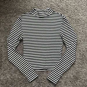 H&M Striped Crop Top